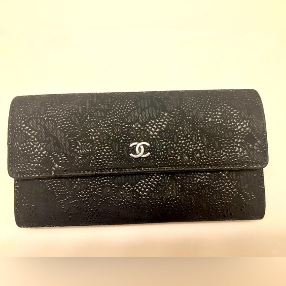 Authentic Black Chanel long wallet - Picture 1 of 10